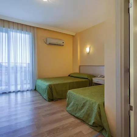 Hotel Garden Park 4*